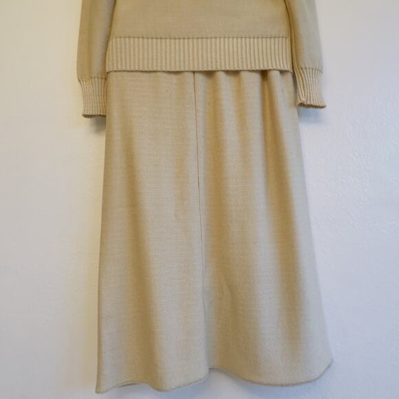 Vintage Vivanti Metallic Gold Knit Sweater Skirt Set Size 6 Festive Made in USA - Picture 7 of 12